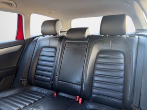 Volkswagen Passat bild 10