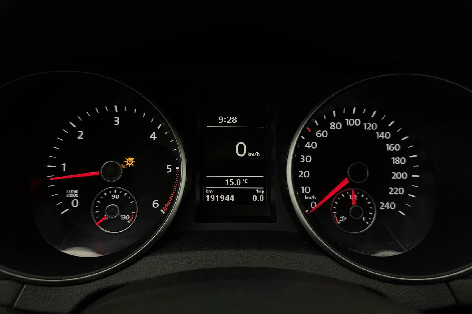 Vehicle image 9