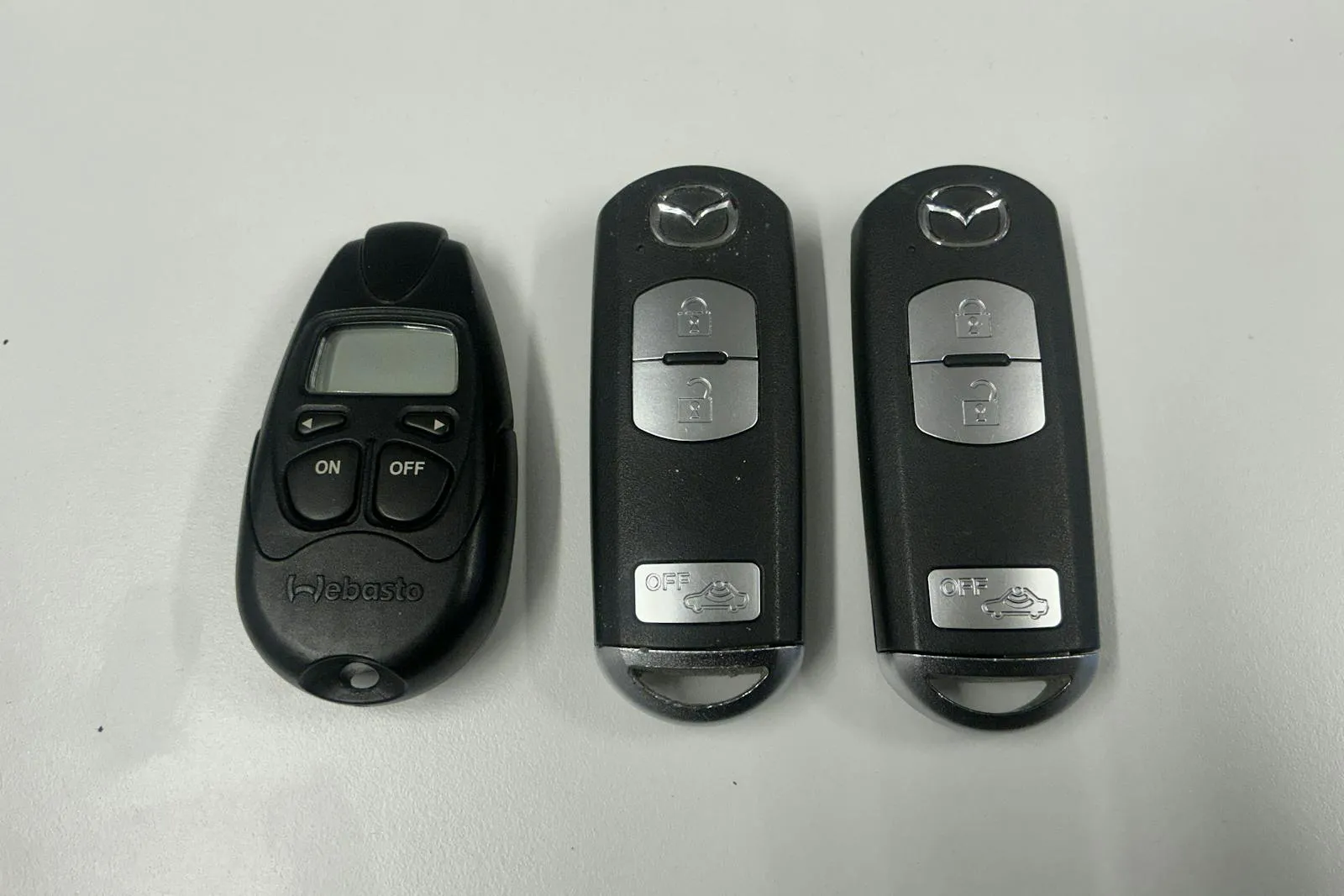 Vehicle image 18