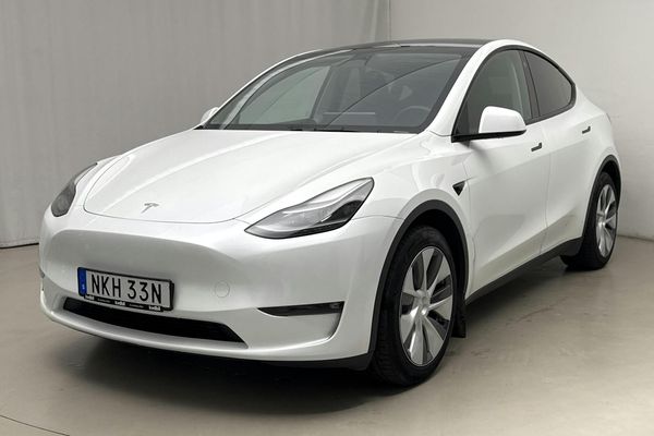 Tesla Model Y Long Range Dual Motor AWD - 2024