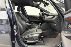 BMW 225 bild 7