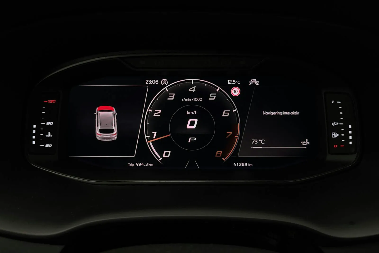 Vehicle image 9
