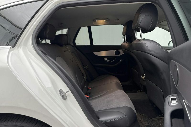 Mercedes C200 bild 8