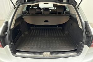 Mercedes C200 bild 9