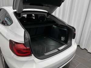 BMW 320 bild 4