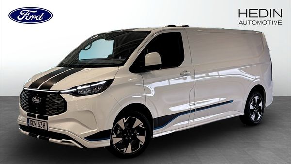 Ford E-Custom Sport 340L AWD 286HK / Drag / 360Kamera - 2026