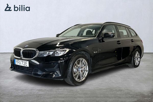 BMW 330 e xDrive Touring | Sport line | Drag | PDC | Farthållning - 2022