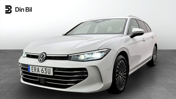 Volkswagen Passat Variant eHybrid DSG Elegance Drag P-värmare - 2024