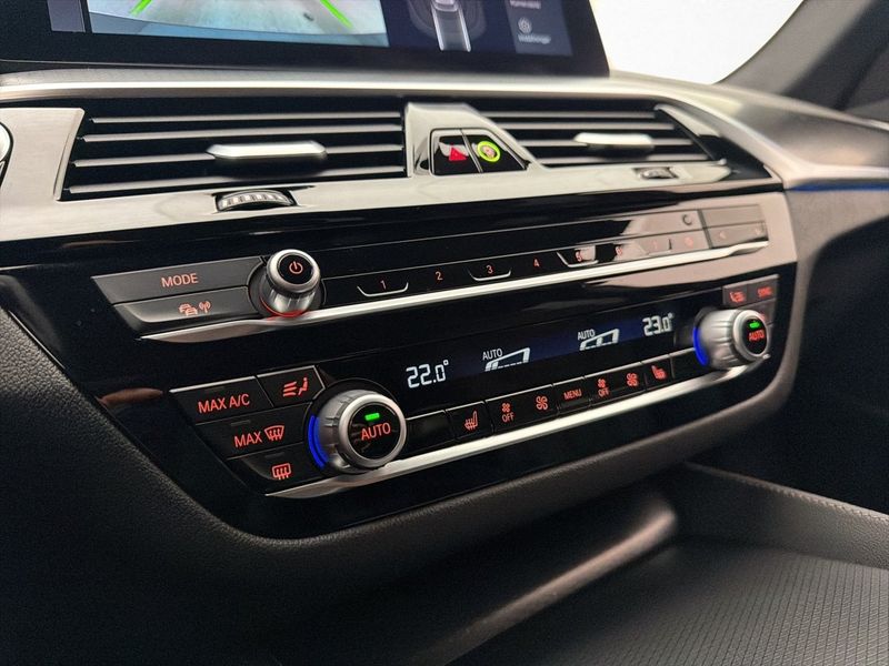 BMW 530 bild 23