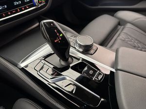 BMW 530 bild 24