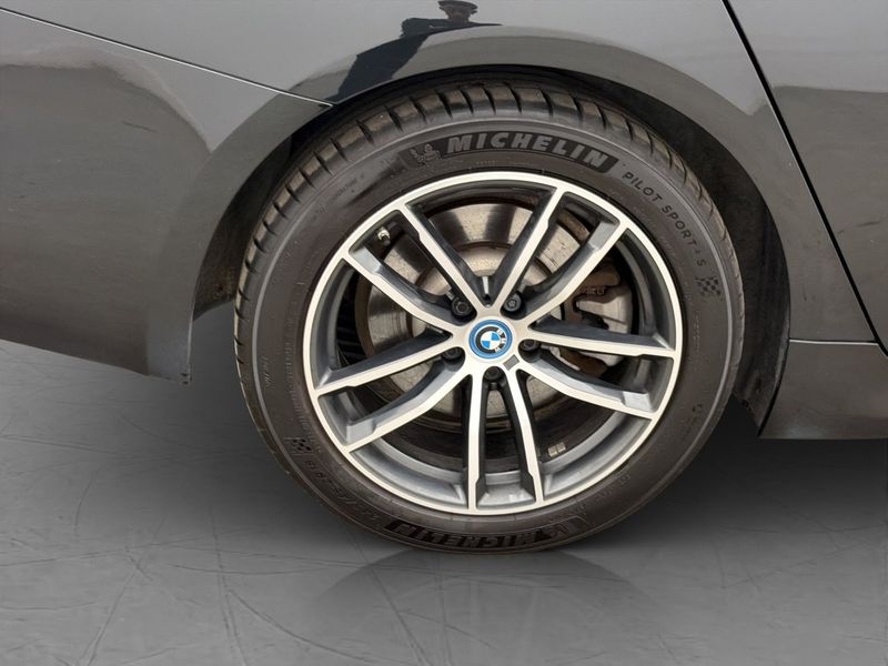 BMW 530 bild 33