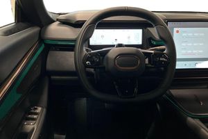 Lynk & Co 08 bild 14
