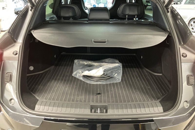 Lynk & Co 08 bild 24