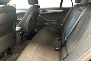 BMW 530 bild 12
