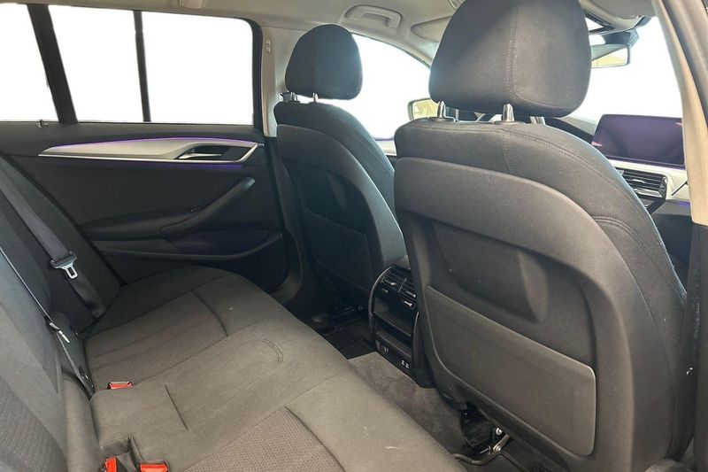 BMW 530 bild 11