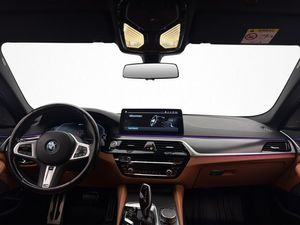 BMW 530 bild 13