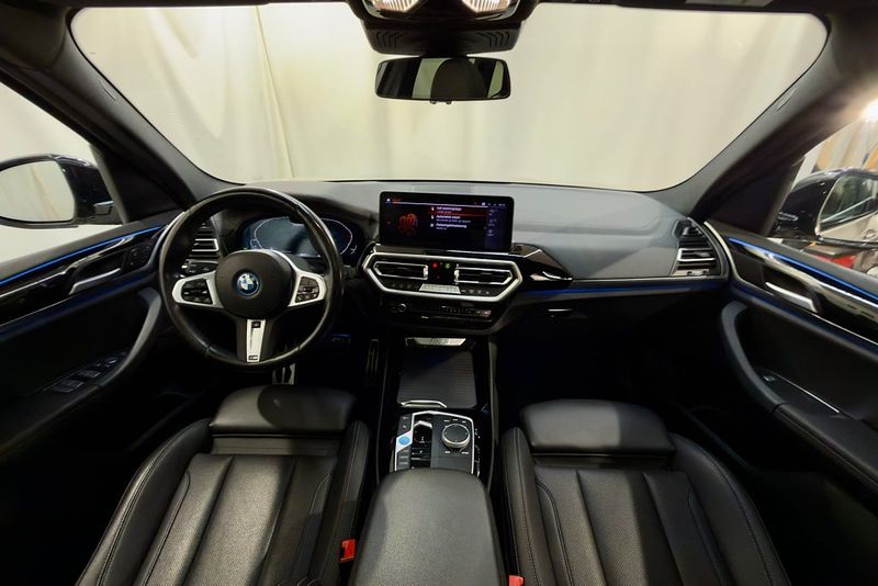 BMW iX3 bild 15