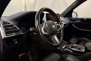 BMW iX3 bild 10