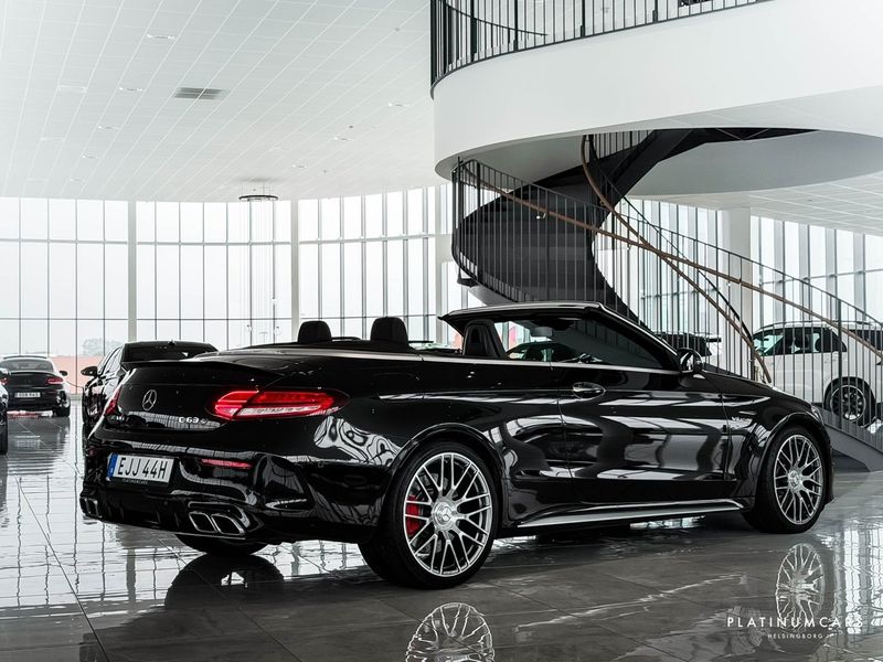 Mercedes C63 AMG bild 21