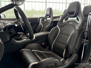 Mercedes C63 AMG bild 7
