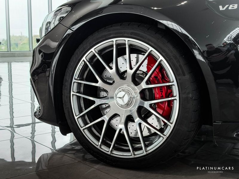 Mercedes C63 AMG bild 24