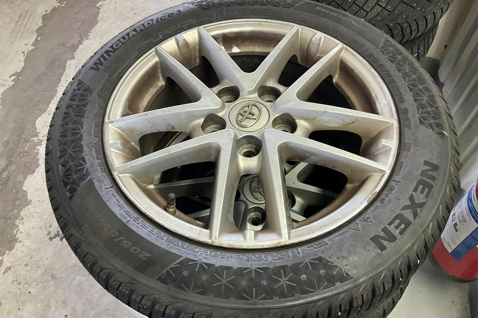 Vehicle image 11