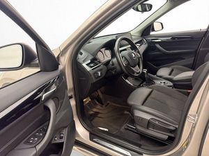 BMW X1 bild 11