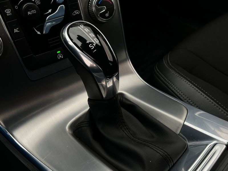 Volvo V60 bild 24