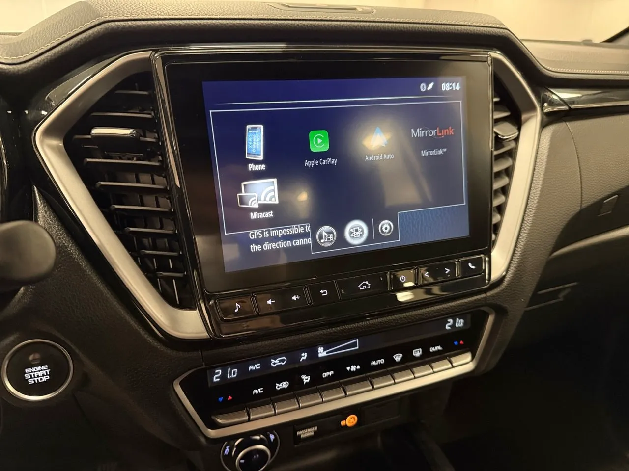 Vehicle image 14