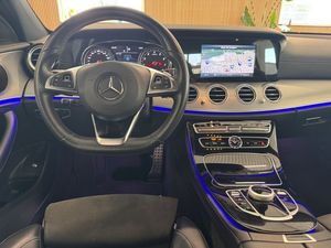 Mercedes E200 bild 12