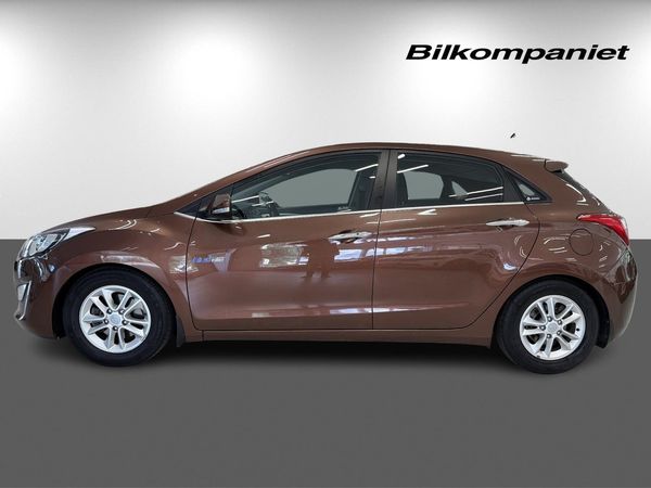 Hyundai i30 5-dörrar 1.6 CRDi Sport S+V-Hjul Dragkrok - 2014