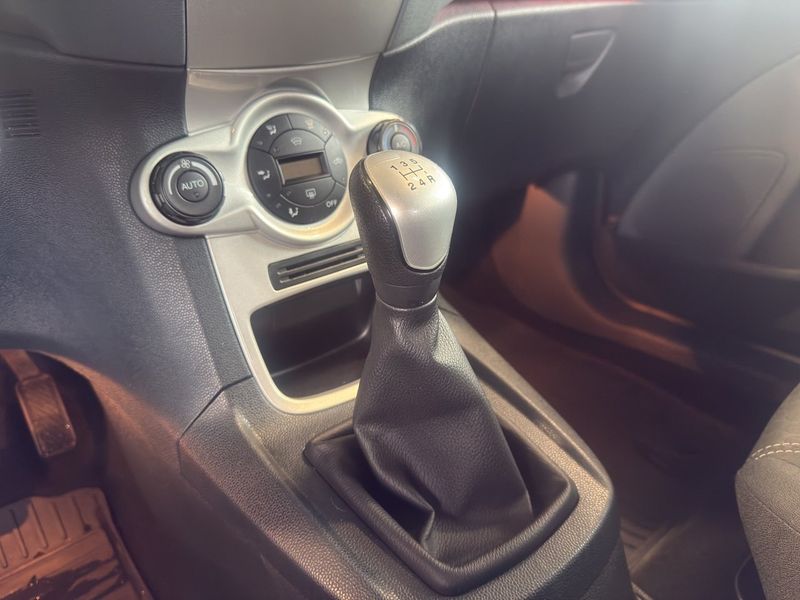 Ford Fiesta bild 16
