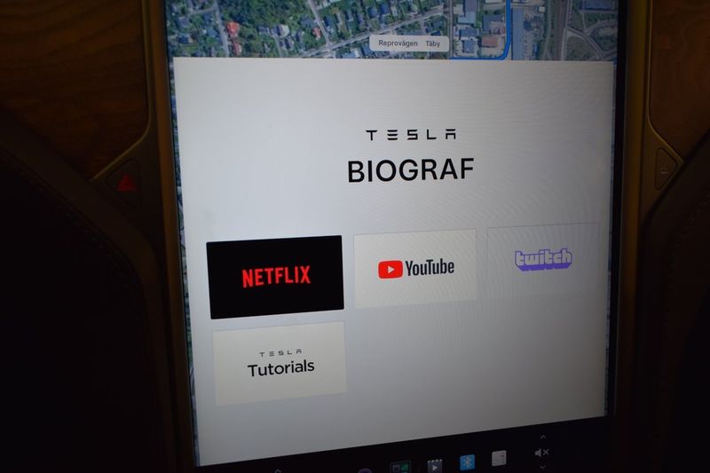 Tesla Model S bild 19