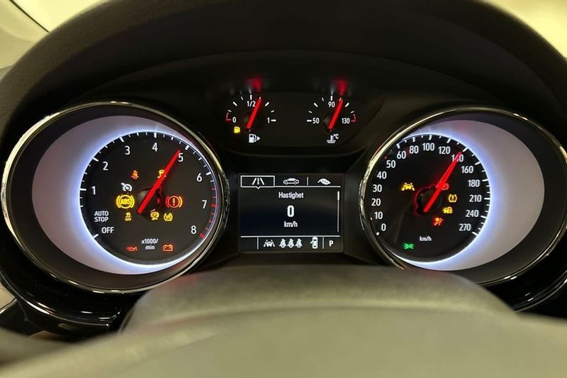 Opel Astra bild 9
