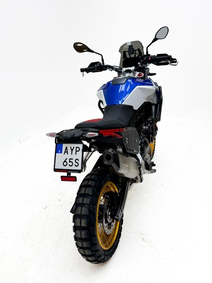 BMW F 900 GS bild 8