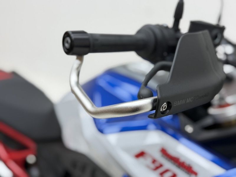 BMW F 900 GS bild 14