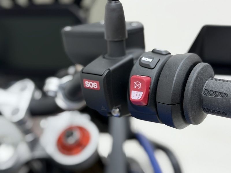 BMW F 900 GS bild 16