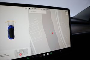 Tesla Model 3 bild 15