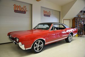 Oldsmobile Cutlass bild 2