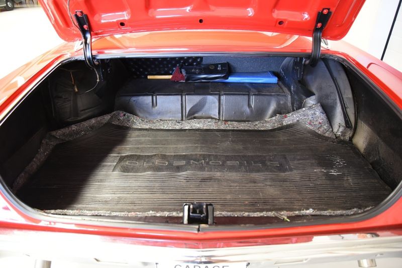 Oldsmobile Cutlass bild 20