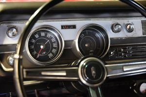 Oldsmobile Cutlass bild 26