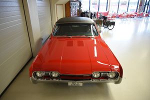 Oldsmobile Cutlass bild 15