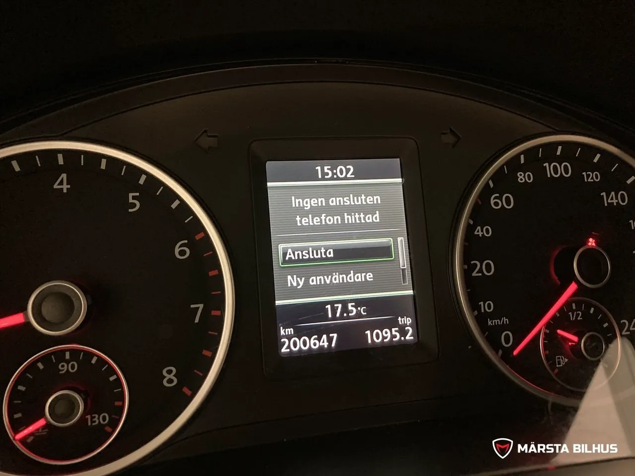 Vehicle image 20