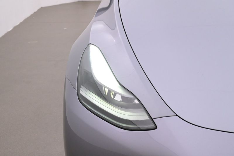 Tesla Model Y bild 26