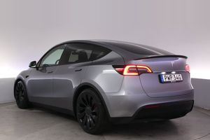 Tesla Model Y bild 4
