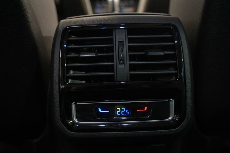 Volkswagen Passat bild 20