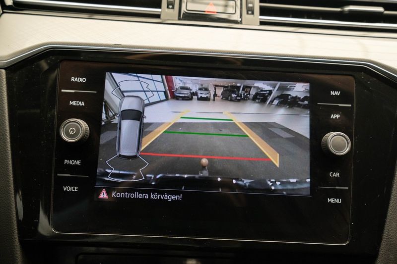 Volkswagen Passat bild 14