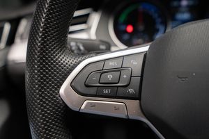 Volkswagen Passat bild 16