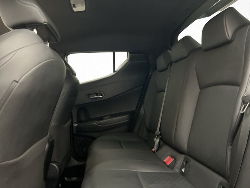 Toyota C-HR bild 18