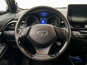Toyota C-HR bild 10